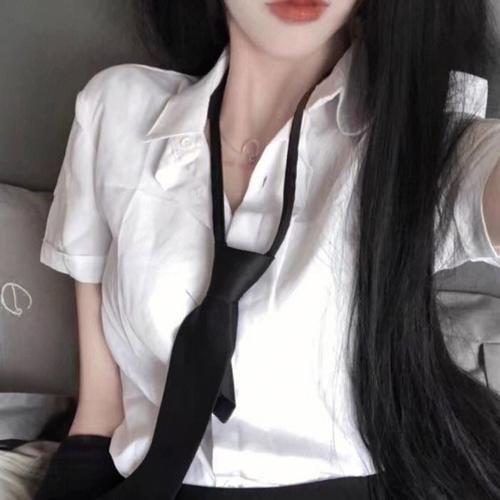 大尉叛逃记